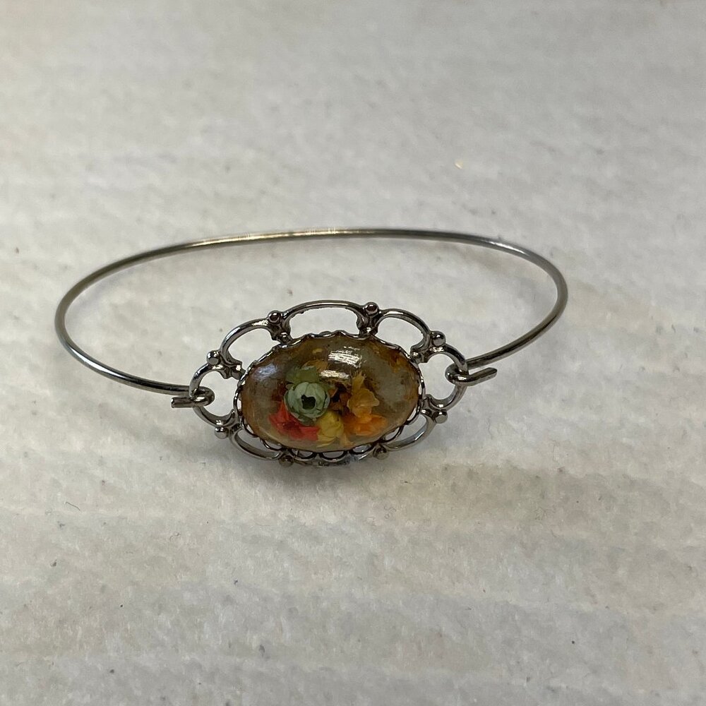 Vintage Silver Flower Bracelet
